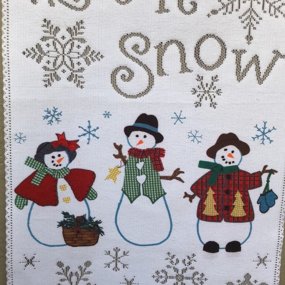 “LET IT SNOW “ seasonal /Christmas/Holiday door display banner - Picture 5 of 12